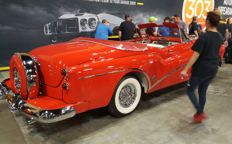 1953 Buick Skylark - took them 10 minutes to get this car running. RNM at $125k.